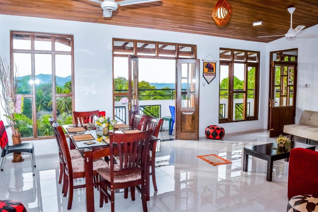 Saru Holiday Apartment - Up To 6 Guests Kandy Buitenkant foto